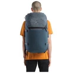 Arc'teryx Konseal 40 - Climbing Backpack 14 Arc'teryx Konseal 40 - Climbing Backpack -Sports Outdoor arcteryx konseal 40 climbing backpack detail 7