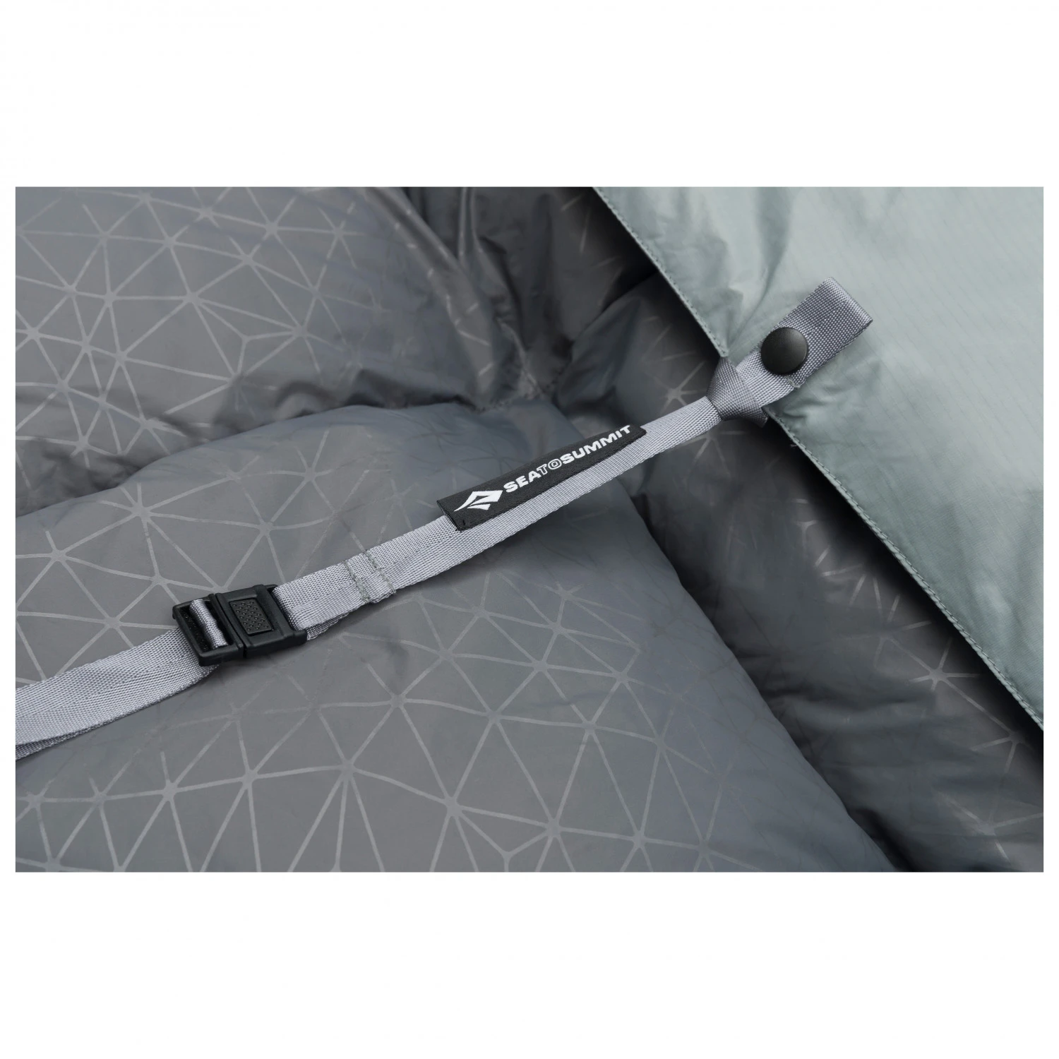 Sea To Summit Cinder CD1 - Integrated Down Quilt - Blanket 4 Sea To Summit Cinder CD1 - Integrated Down Quilt - Blanket - Image 4